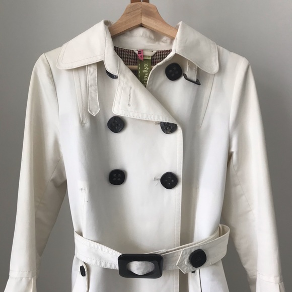 Soia & Kyo Cream Trench, belted, black buttons, large - Picture 2 of 14